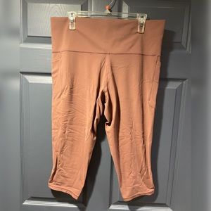 Athleta Stash Pocket II Capri